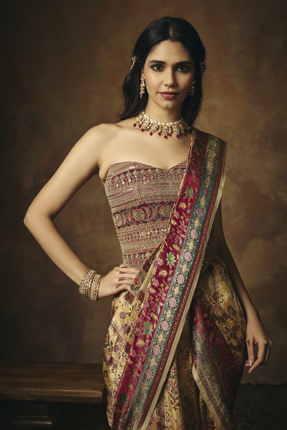 Vasundhara Banarasi Tissue Pre Draped Saree Set