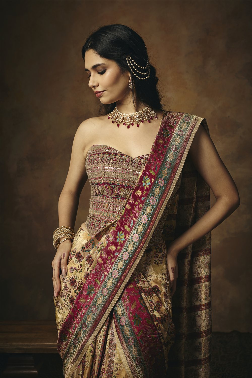 Vasundhara Banarasi Tissue Pre Draped Saree Set