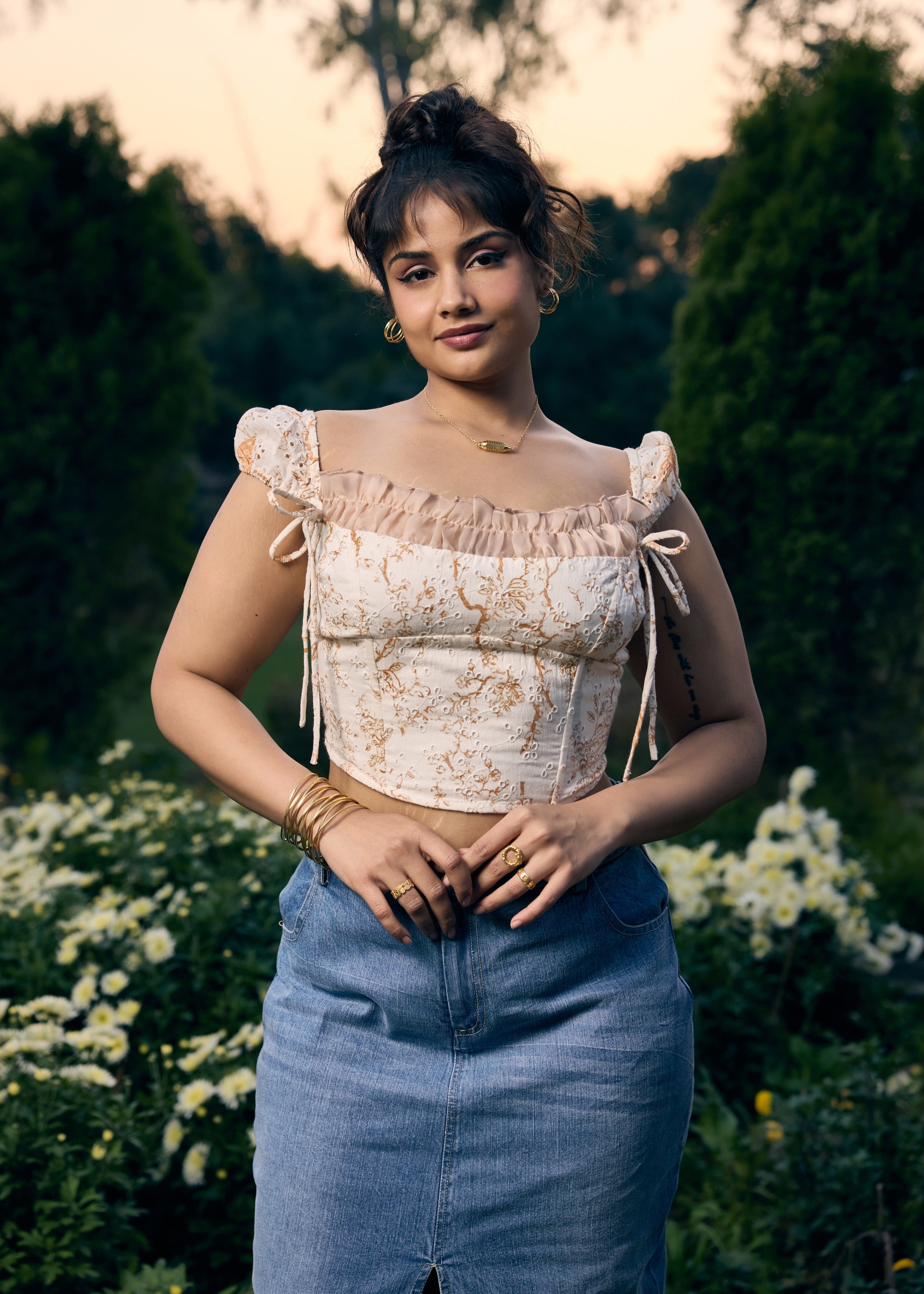 Shania Peach White Corset Top