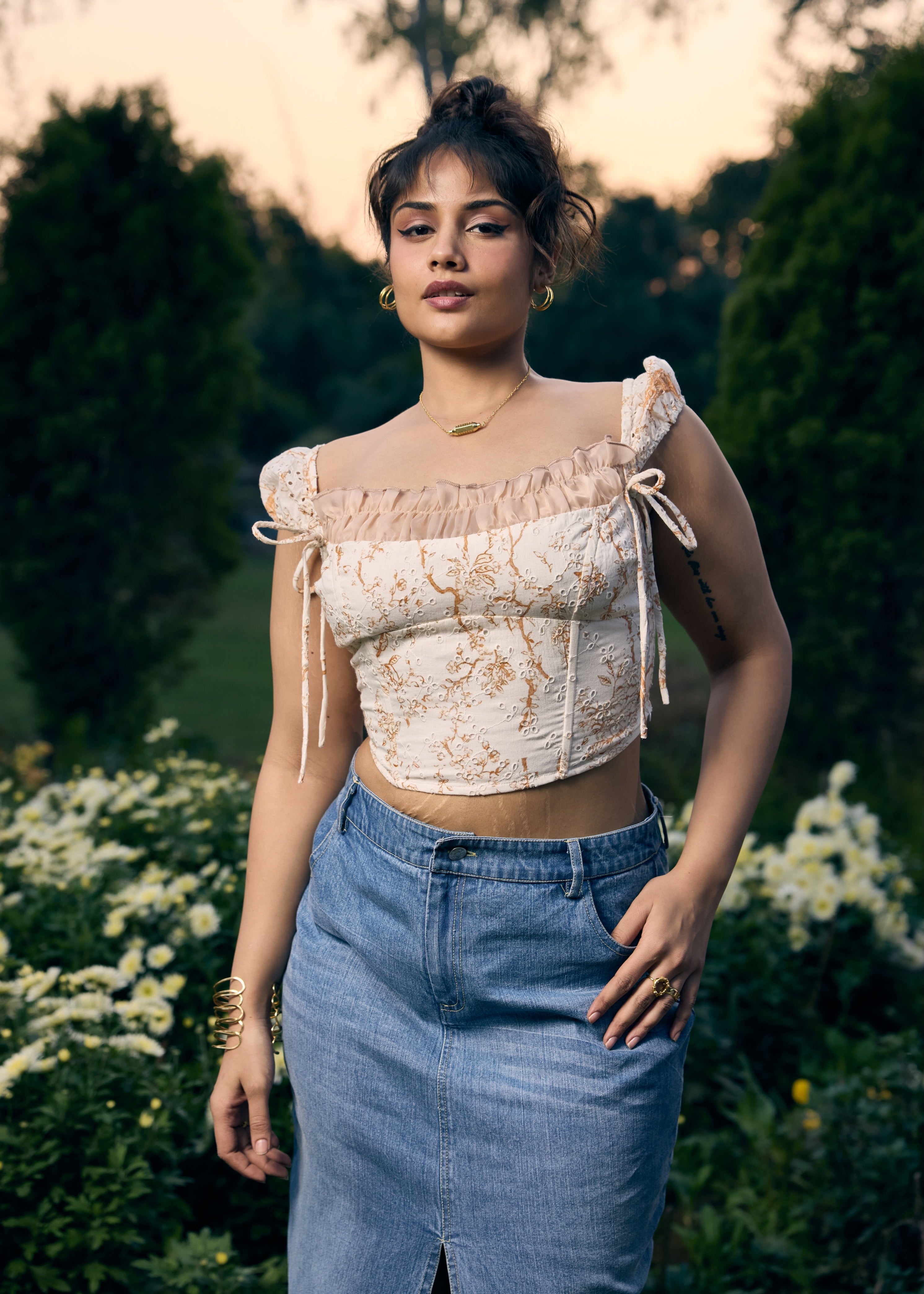 Shania Peach White Corset Top