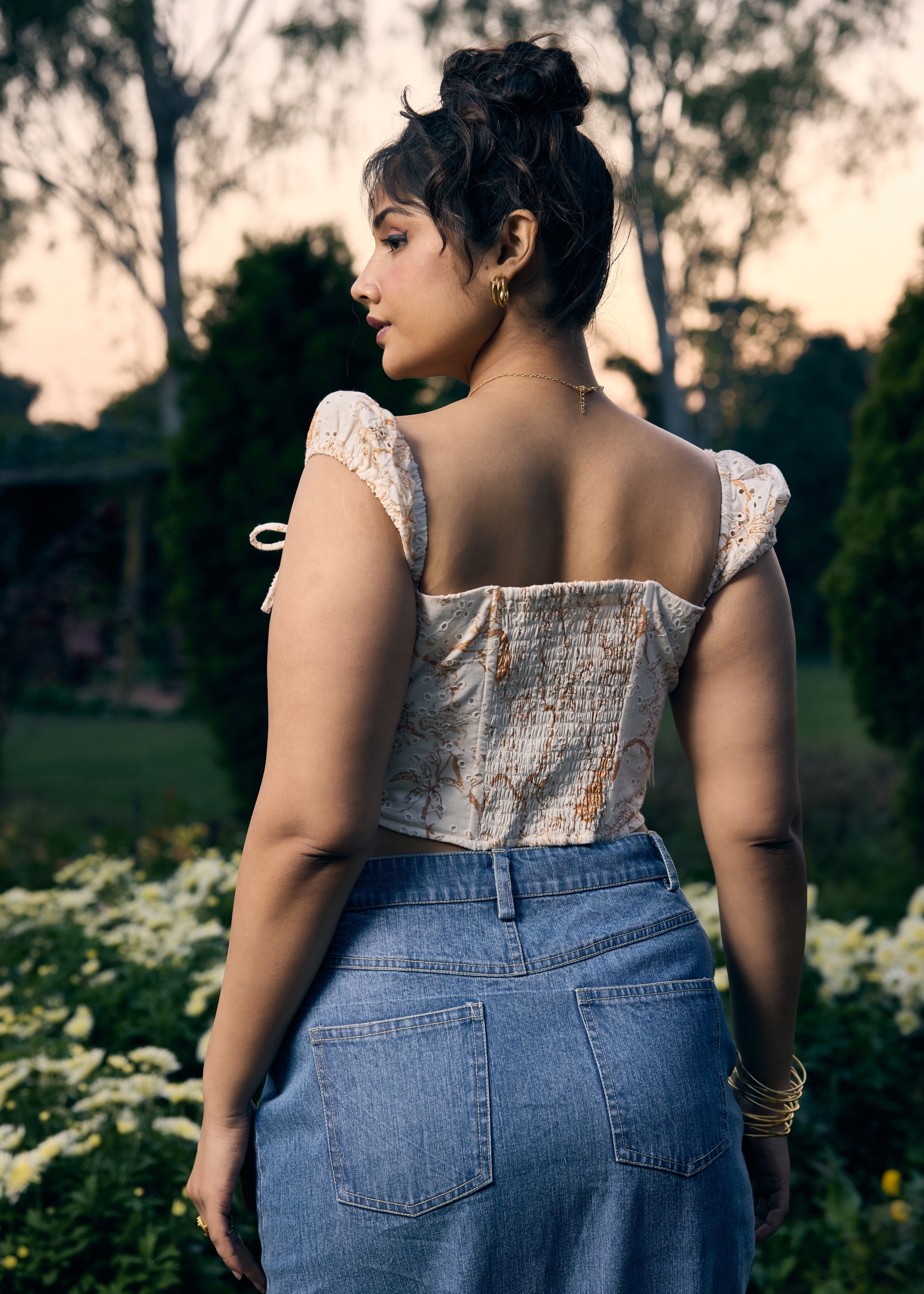Shania Peach White Corset Top