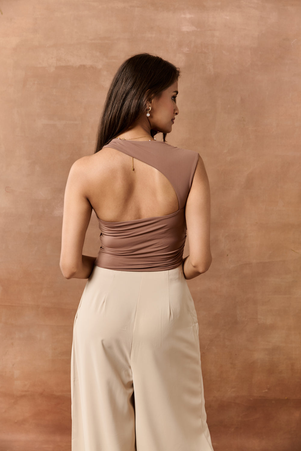 Kaeli Brown Asymmetric Seamless Crop Top