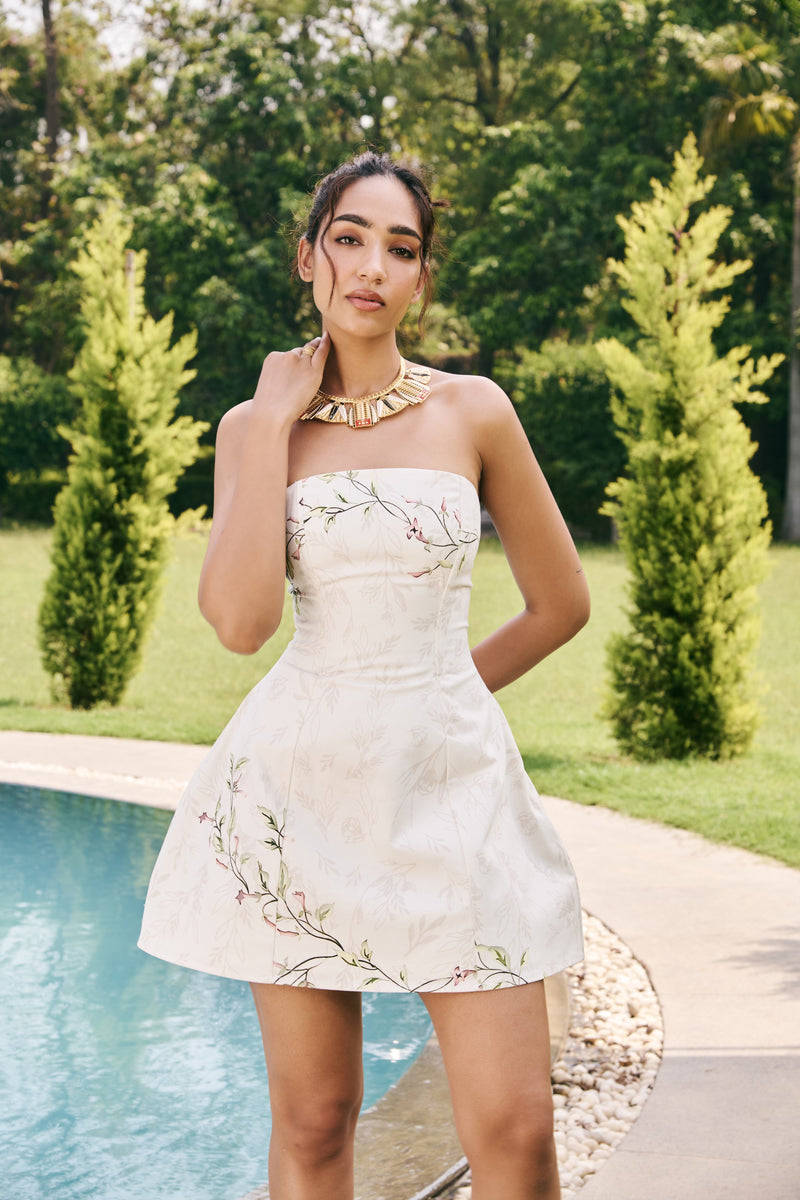 Yva Structured White Tube Dress