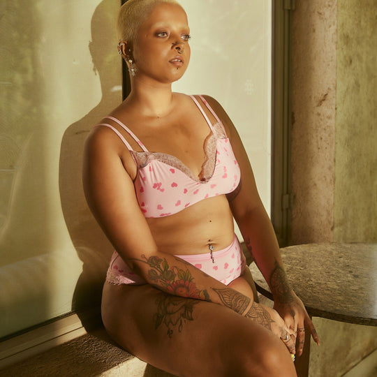 Rosamonde Pink Heart and Lace Bralette Set