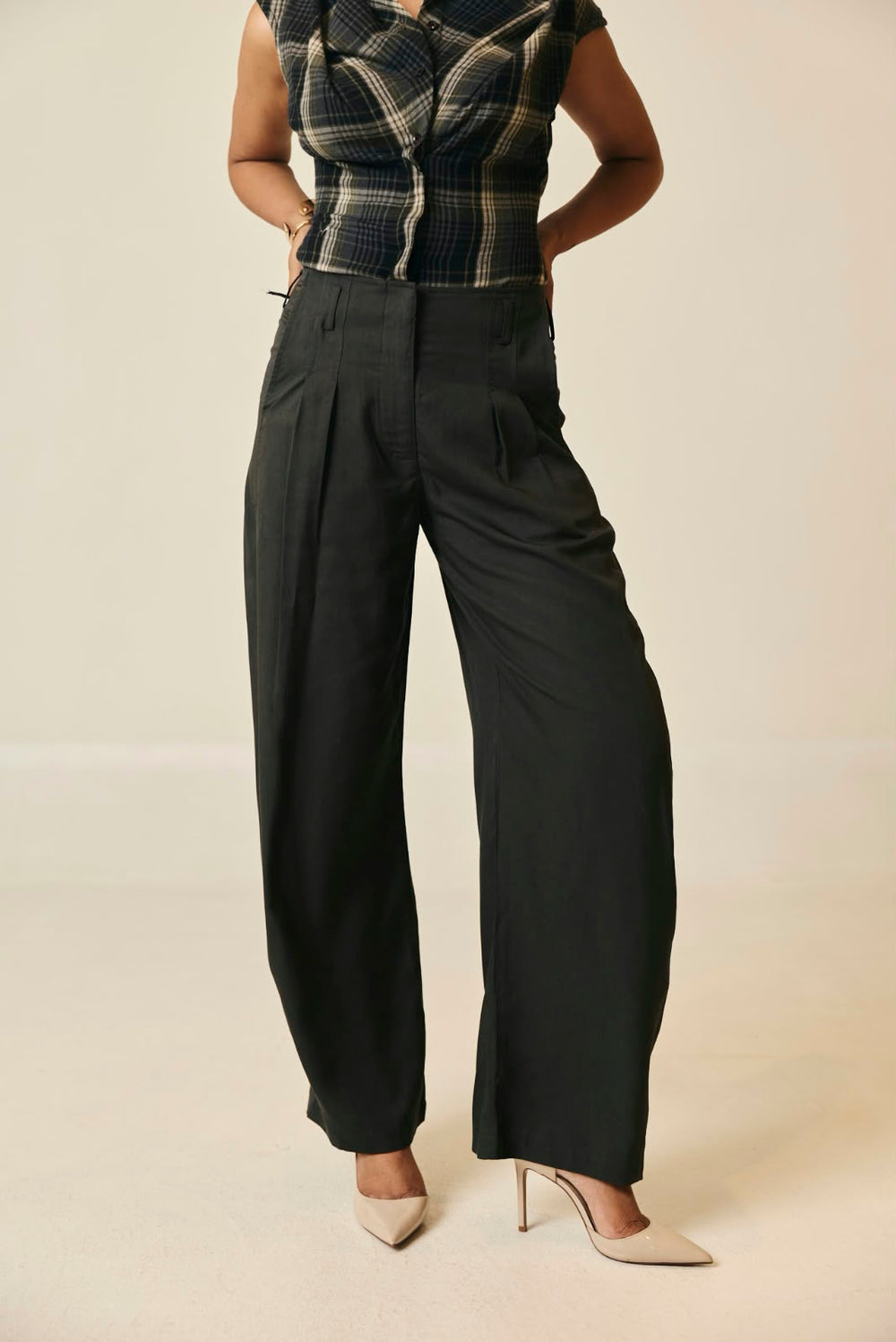 Sable Pleated Barrel Leg Trousers