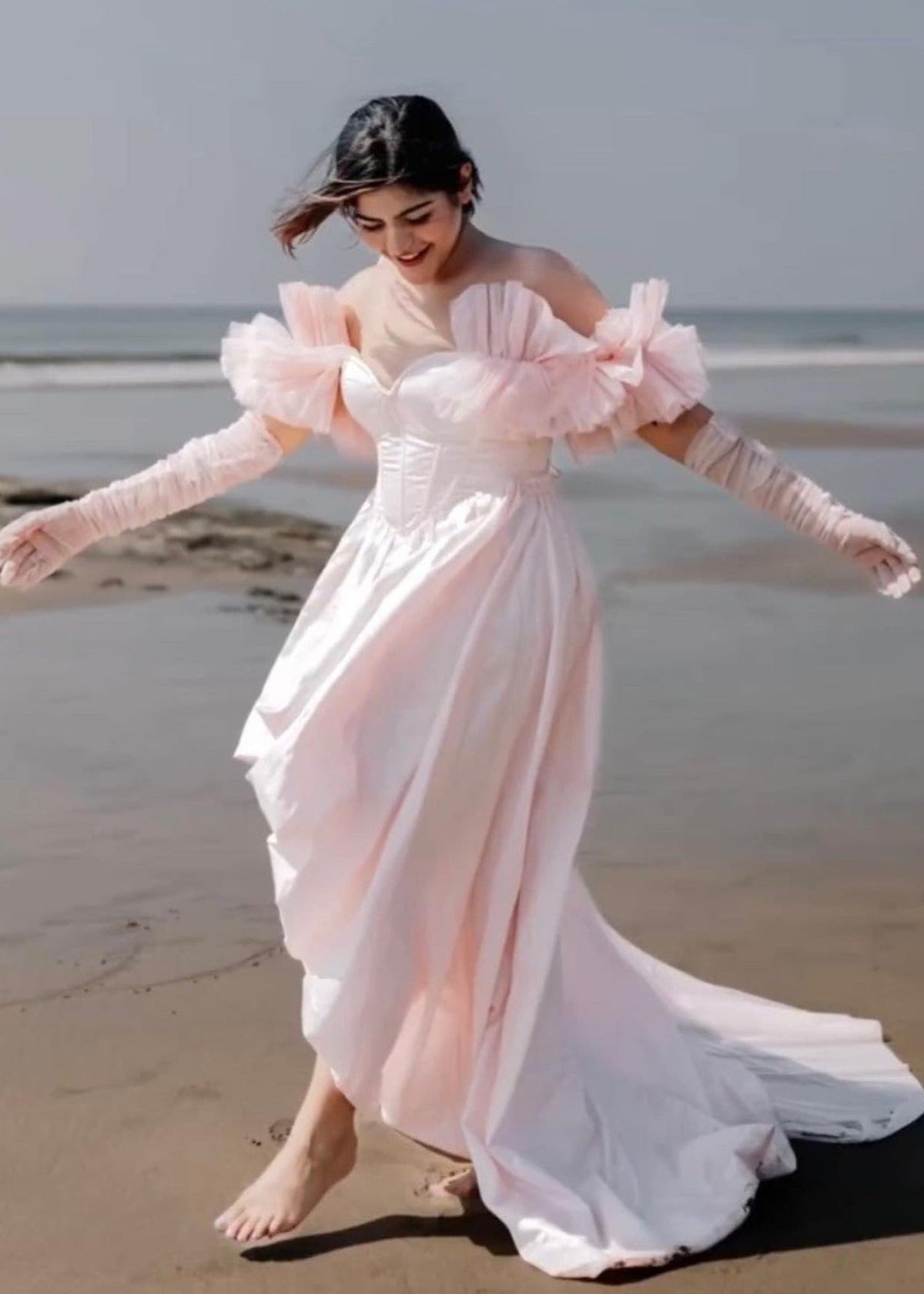 Long blush gloves online – Lea Clothing Co