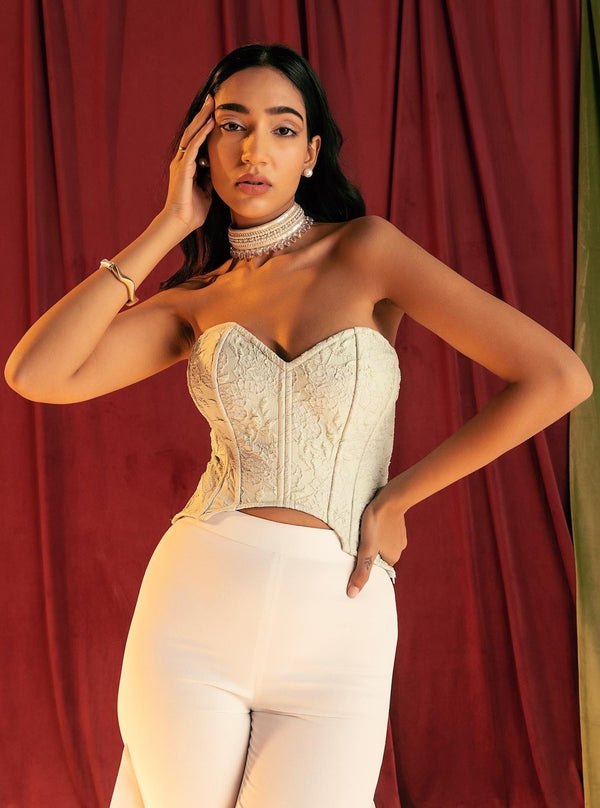 ygqzm White Sexy Cropped Corset Top Female Backless Ruffles Patchwork  Summer Lace Top (Color : White-Strawberry Cake9, Size : S Code) :  : Clothing, Shoes & Accessories